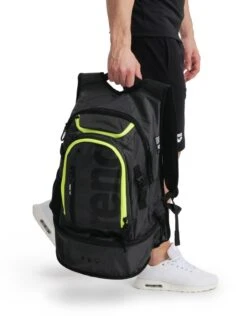 Arena Fastpack 3.0 Swim Bag - 40L -Swim District arena fastpack 3 12