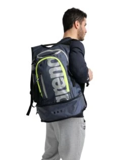 Arena Fastpack 3.0 Swim Bag - 40L -Swim District arena fastpack 3 2